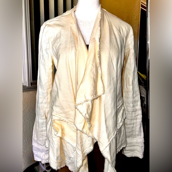 FREE PEOPLE Eggshell Femme Raw Edge Linen Blend Waterfall Blazer Buckles! Small - Picture 8 of 10